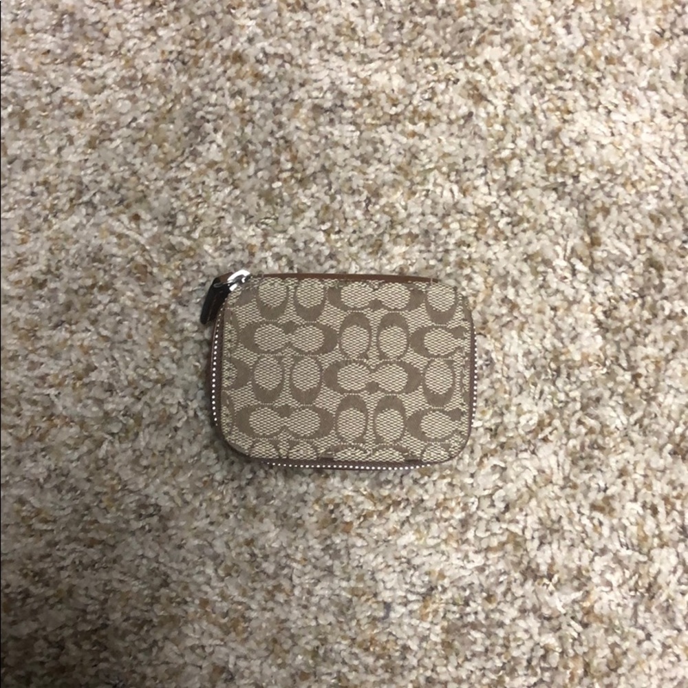 Coach collection - Picture 5 of 7